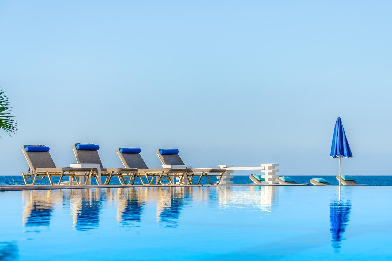 Апарт отель Pyrgos Blue Малиа Экстерьер фото